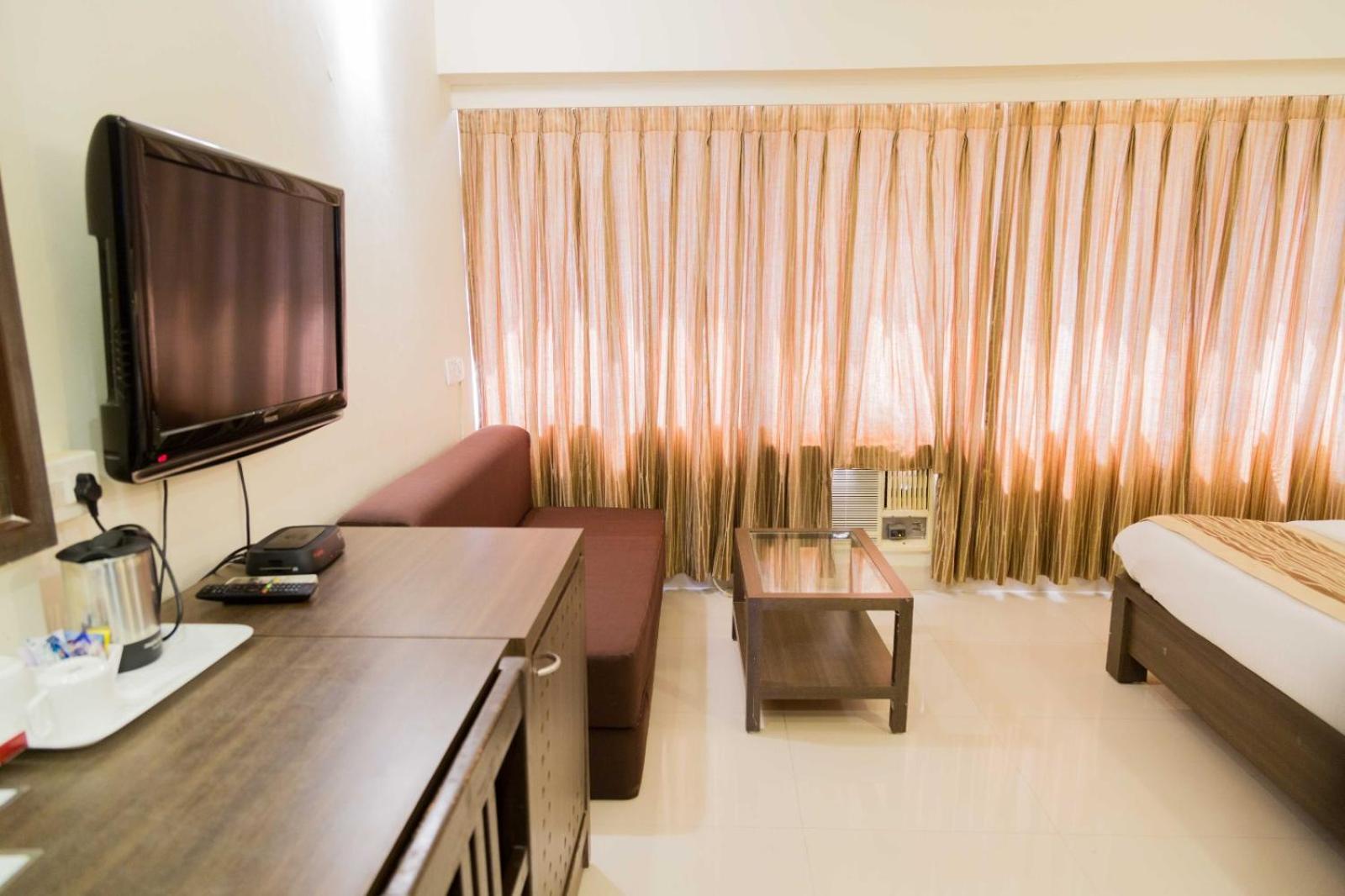 Hotel Aroma Executive Panaji -Stay In The Heart Of The City Zewnętrze zdjęcie