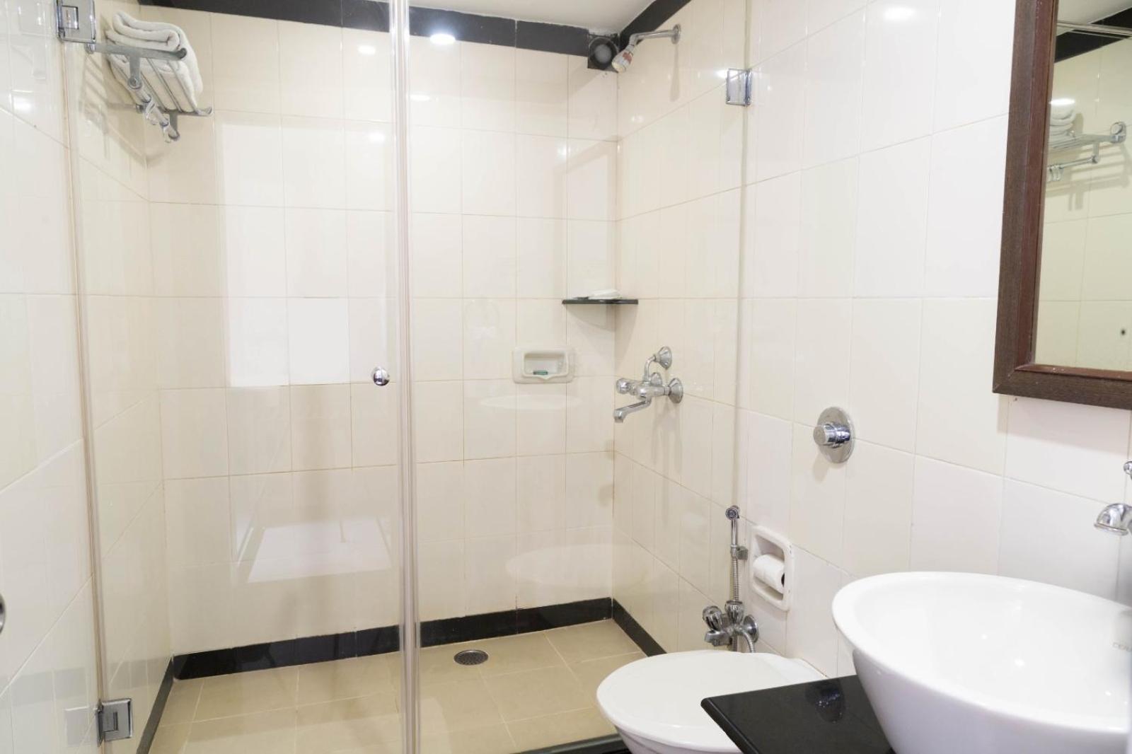 Hotel Aroma Executive Panaji -Stay In The Heart Of The City Zewnętrze zdjęcie